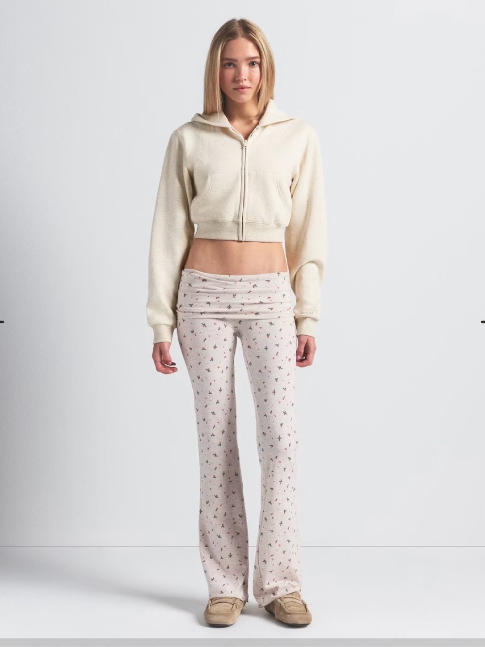 SKIMS Cream Fold-Over Waist Floral Bootcut Lounge Pants